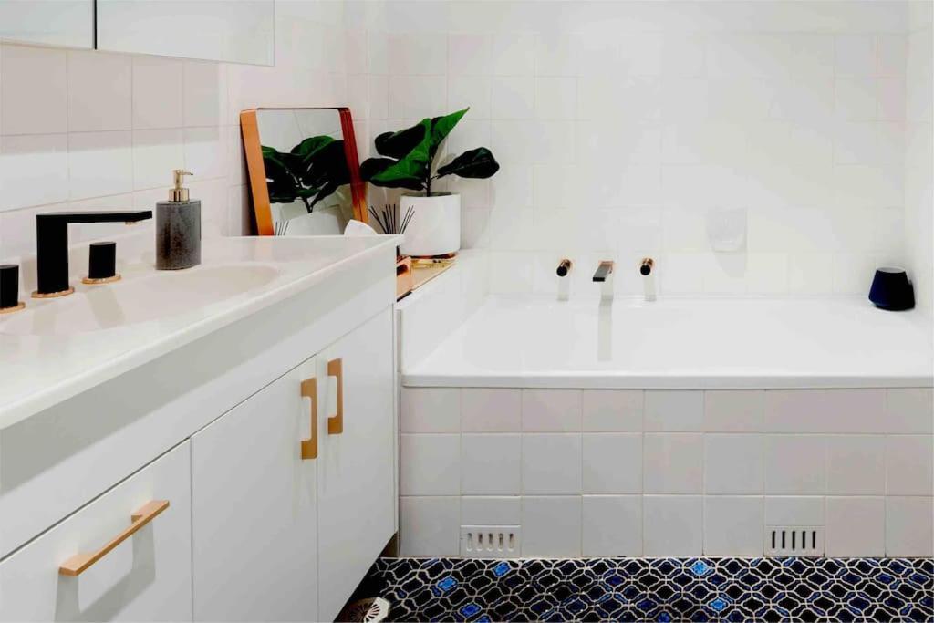 Harbourside Style, 2 Bed, A/C, Pool -Elizabeth Bay Apartman Sydney Kültér fotó
