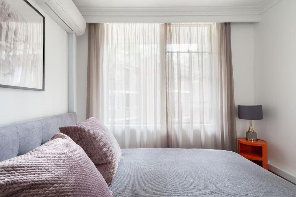 Harbourside Style, 2 Bed, A/C, Pool -Elizabeth Bay Apartman Sydney Kültér fotó